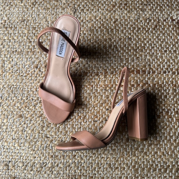 Steve Madden Heels - Picture 2 of 4